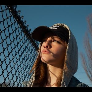 Meet your Posher, Abby